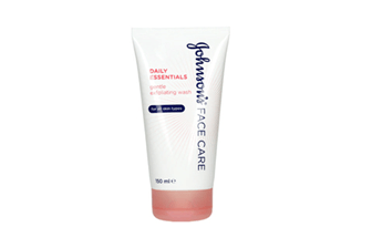 Johnson's Daily Essentials Exfoliating Facial Wash